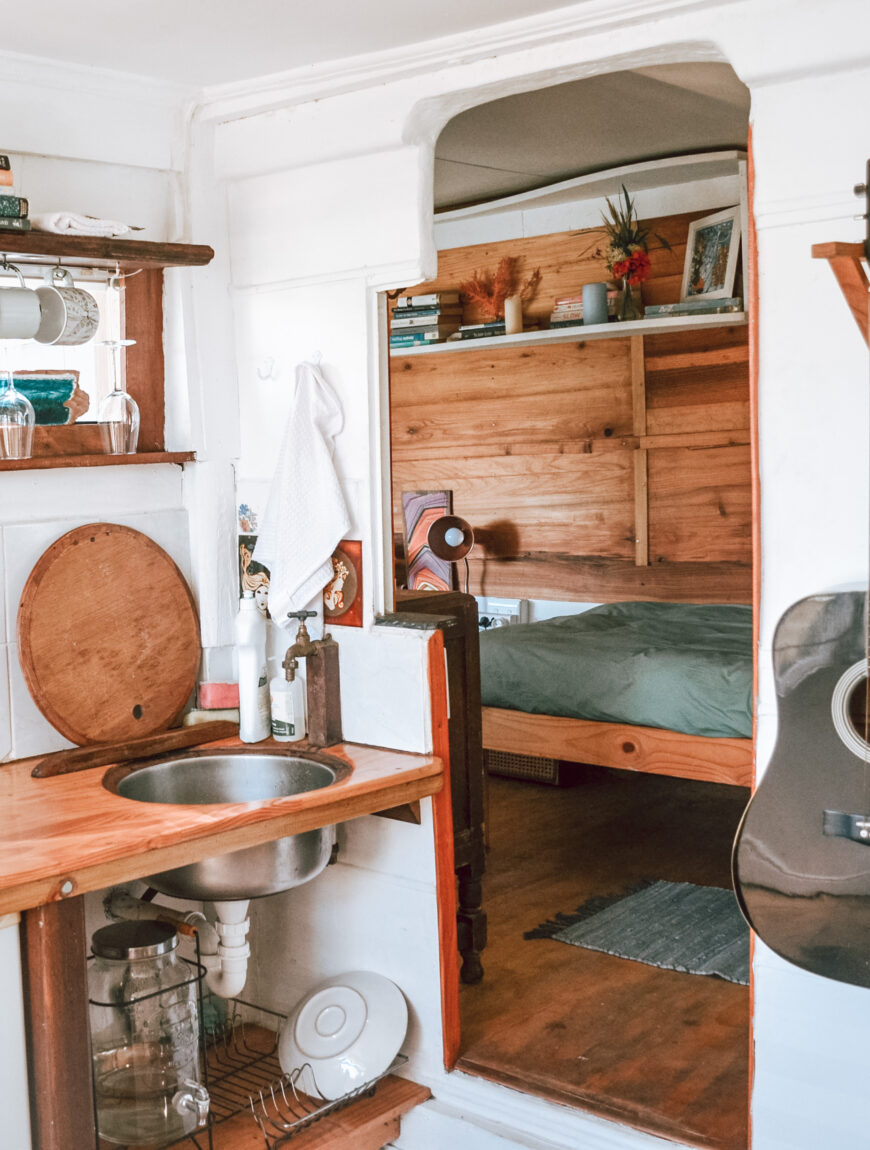 Tiny Home Accommodation Veld And Sea Kitchen